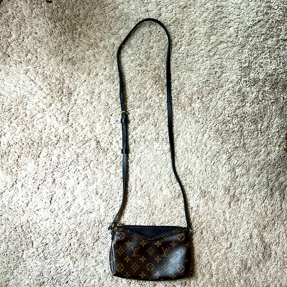 Louis Vuitton employee cross body pochette